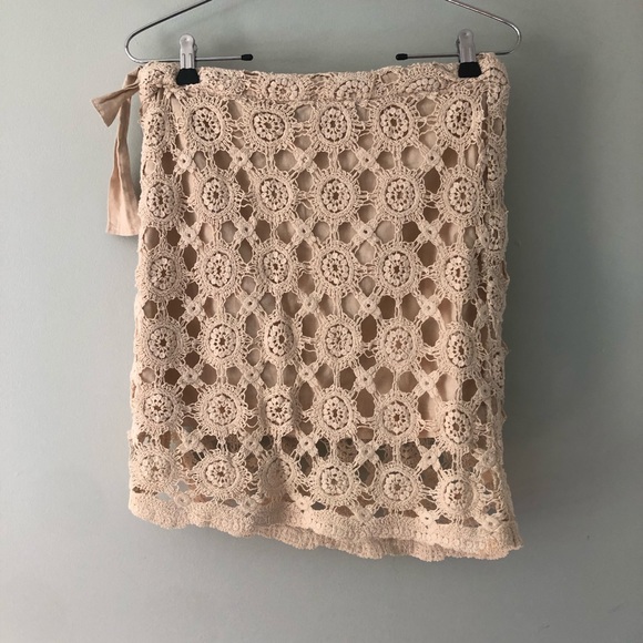 beautiful crochet skirt (adjustable waist) - Picture 2 of 4